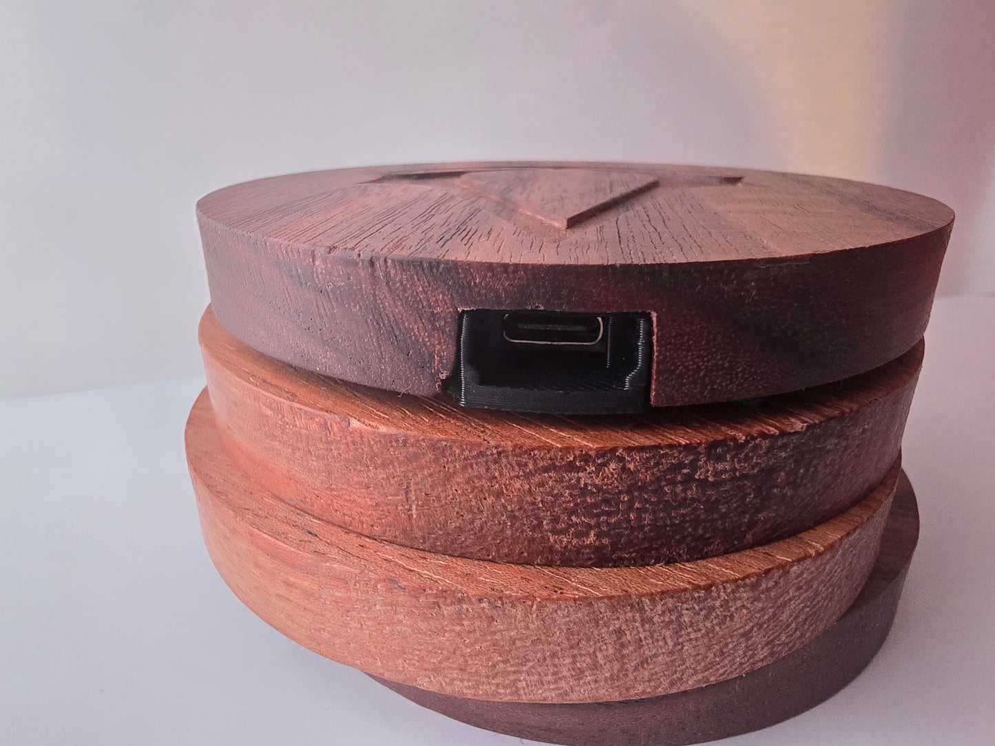 Wooden Assassin's Creed Wireless Phone Charger - 20 Watts fast Charger
