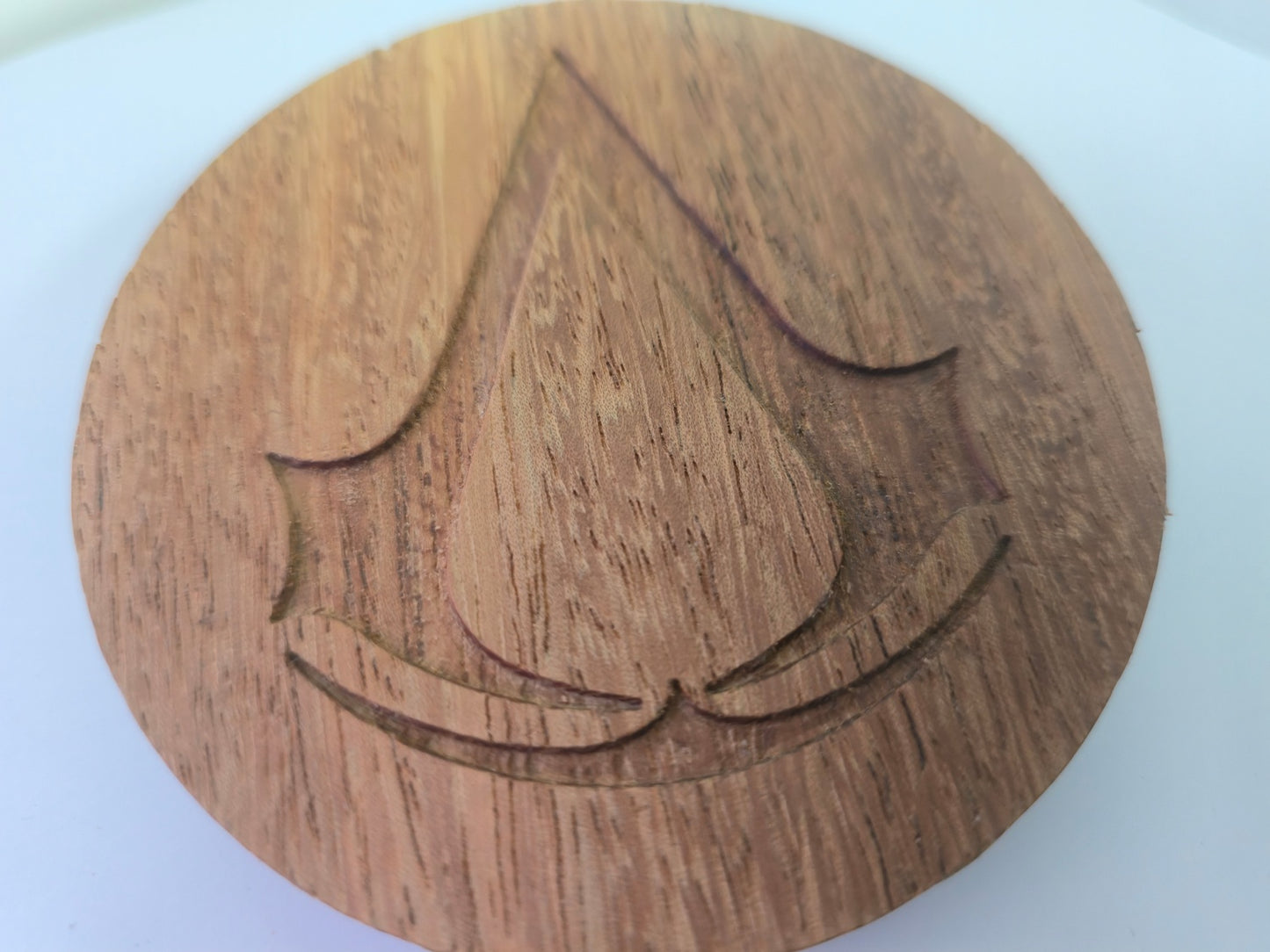 Wooden Assassin's Creed Wireless Phone Charger - 20 Watts fast Charger